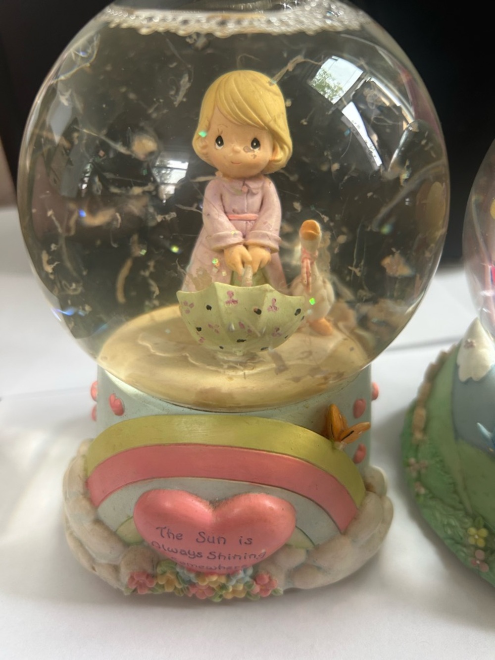 Precious Moments 'April Showers' Decorative Snow globe wind up music